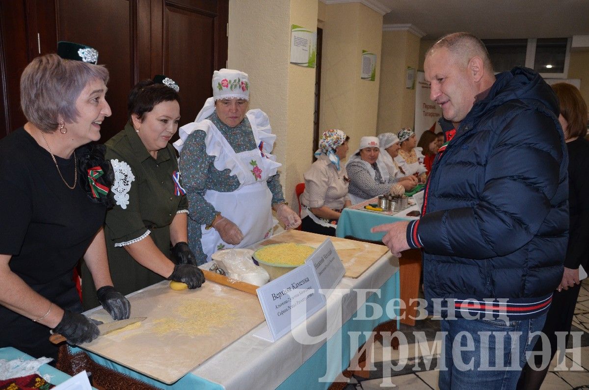 Чирмешәндә "Җиңүне бергә якынайтыйк!" хәйрия концерты булды (ФОТОРЕПОРТАЖ)