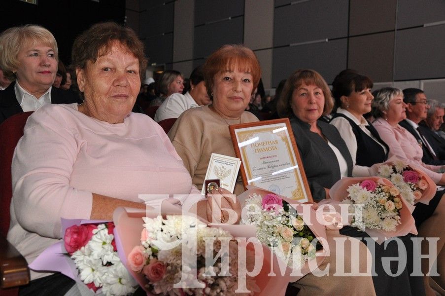 В Черемшане чествовали педагогов (ФОТОРЕПОРТАЖ)