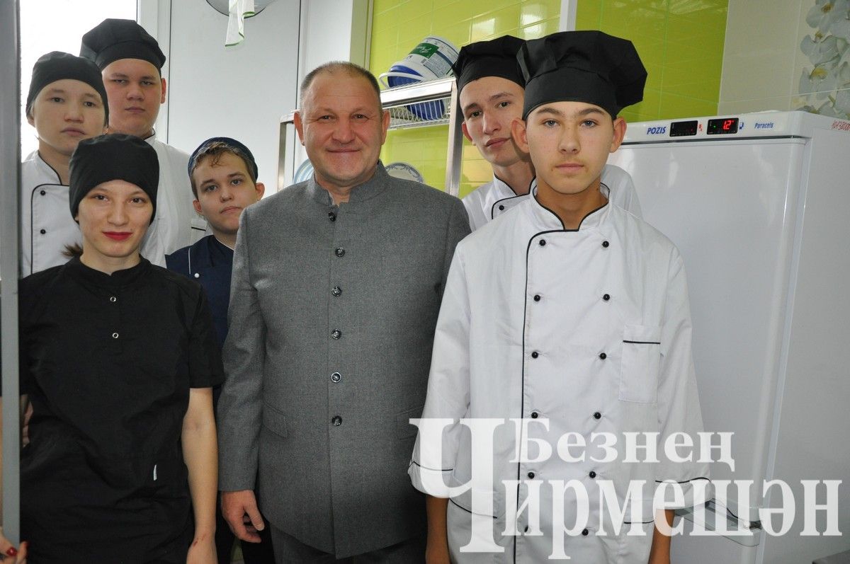 В Черемшане с деловым визитом побывал министр РТ (ФОТОРЕПОРТАЖ)