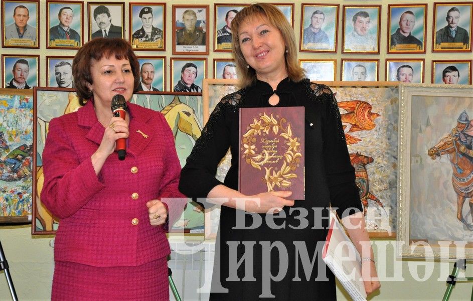 В Черемшанском мемориальном центре открылась выставка "Татарский аргамак" (ФОТОРЕПОРТАЖ)