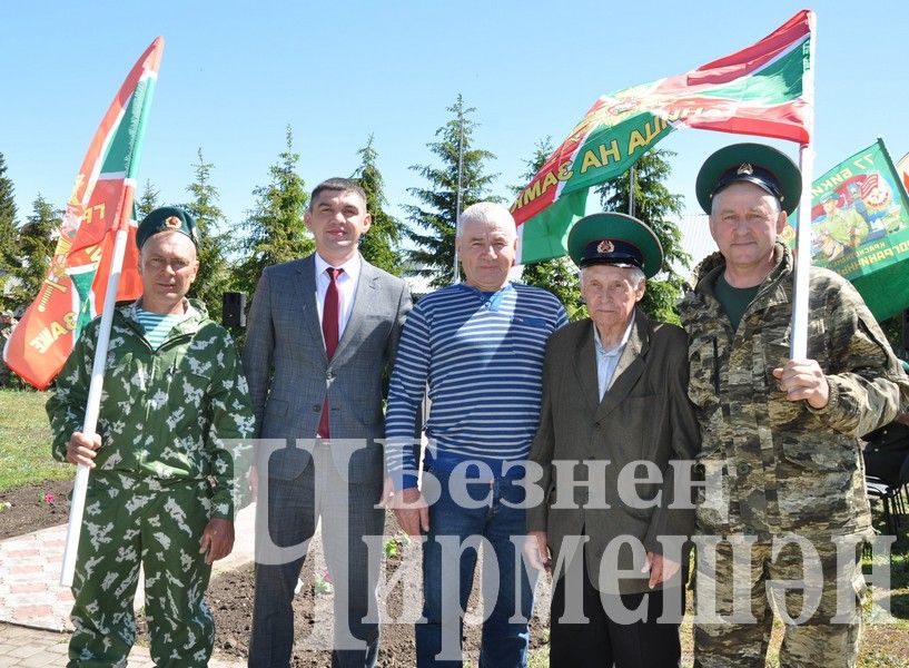 В Черемшане открыли памятник пограничникам (ФОТОРЕПОРТАЖ)