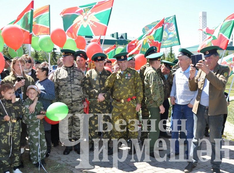 В Черемшане открыли памятник пограничникам (ФОТОРЕПОРТАЖ)