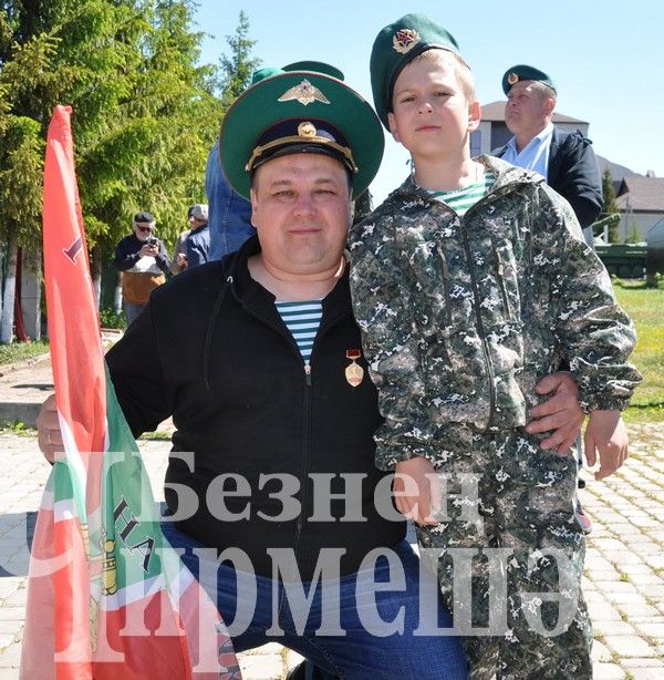 В Черемшане открыли памятник пограничникам (ФОТОРЕПОРТАЖ)