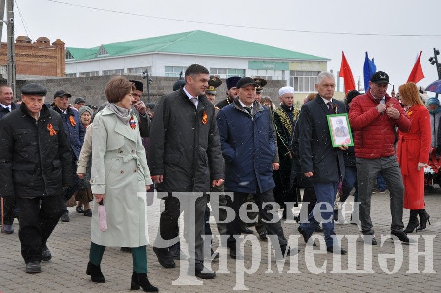 В Черемшане состоялся митинг в честь Дня Победы (ФОТОРЕПОРТАЖ)