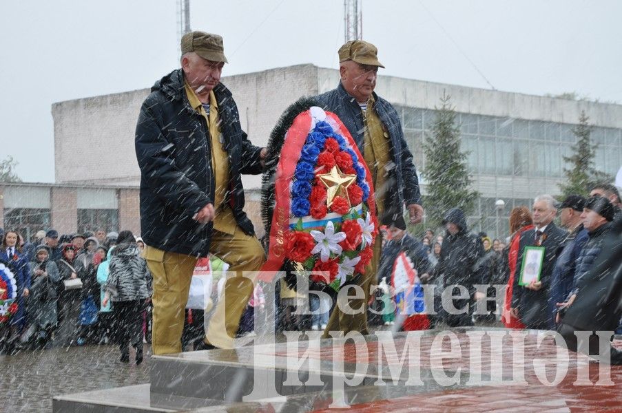 В Черемшане состоялся митинг в честь Дня Победы (ФОТОРЕПОРТАЖ)