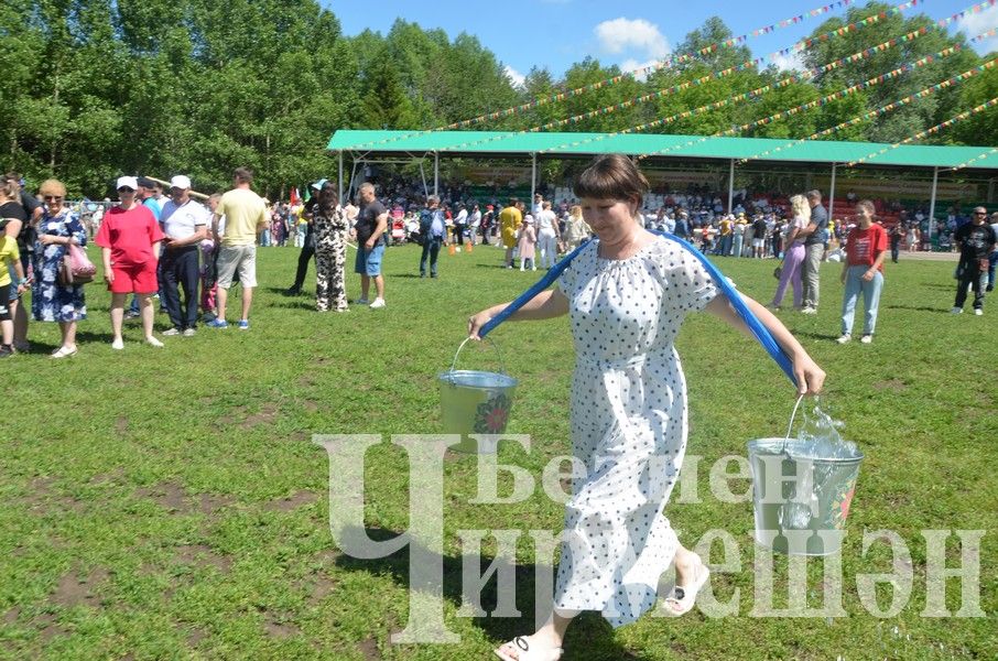 Сабантуй в Черемшане 2024: национальные игры, награждения (ФОТОРЕПОРТАЖ)