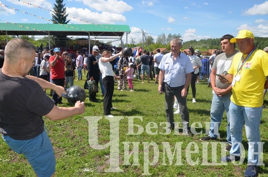 Сабантуй в Черемшане 2024: национальные игры, награждения (ФОТОРЕПОРТАЖ)