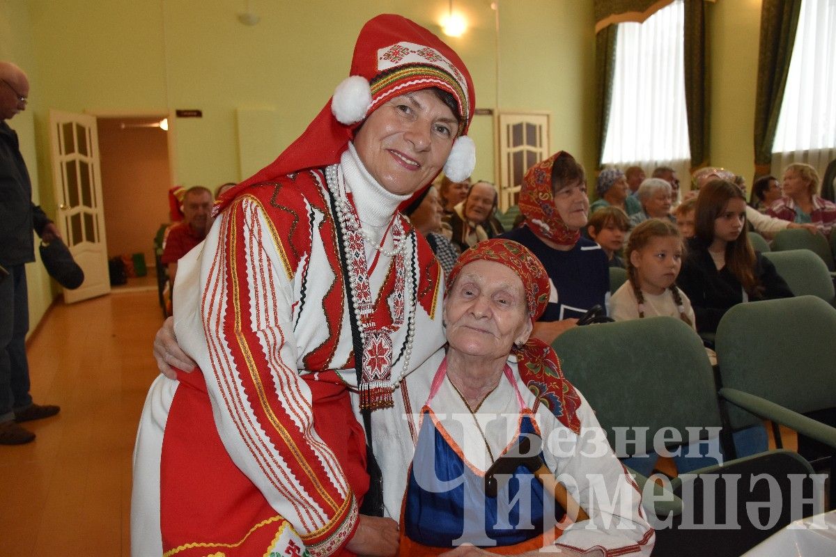 В селе Мордовское Афонькино на Троицу организовали большой праздник (ФОТОРЕПОРТАЖ)