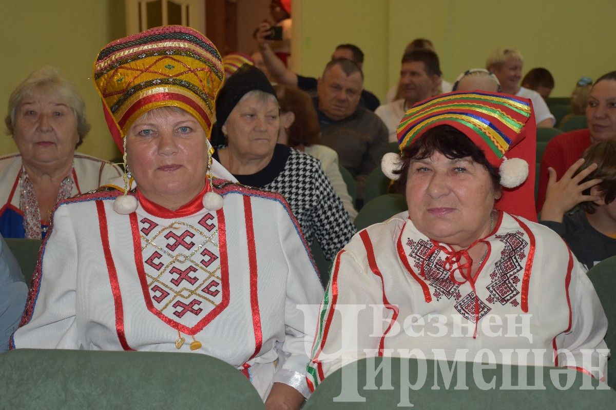 В селе Мордовское Афонькино на Троицу организовали большой праздник (ФОТОРЕПОРТАЖ)