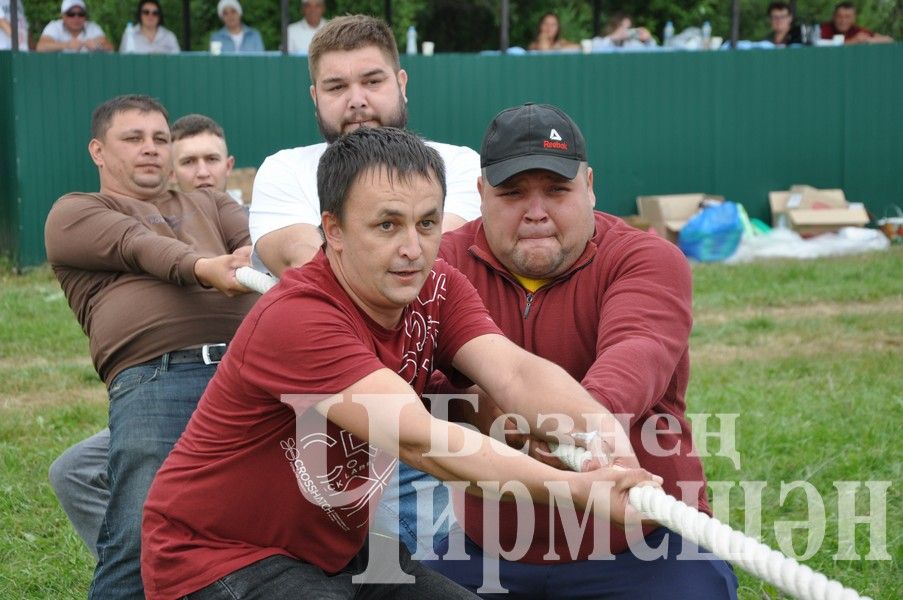 На Дне села в Яшавче батыром стал майор полиции (ФОТОРЕПОРТАЖ)