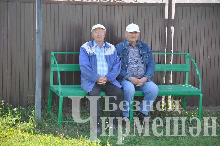 На Дне села в Яшавче батыром стал майор полиции (ФОТОРЕПОРТАЖ)