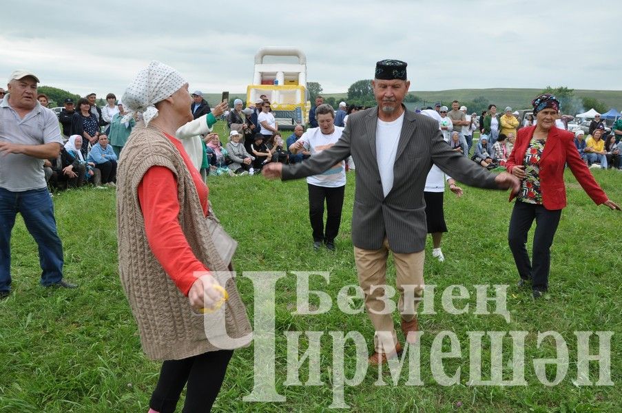 На Дне села в Яшавче батыром стал майор полиции (ФОТОРЕПОРТАЖ)