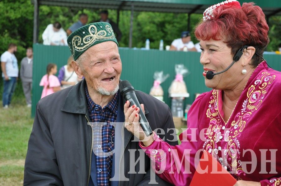 На Дне села в Яшавче батыром стал майор полиции (ФОТОРЕПОРТАЖ)