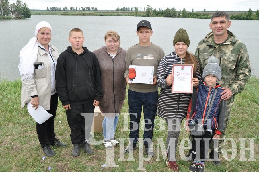 В Черемшанском районе прошли соревнования по спортивной рыбалке "Клевый рыбак" (ФОТОРЕПОРТАЖ)