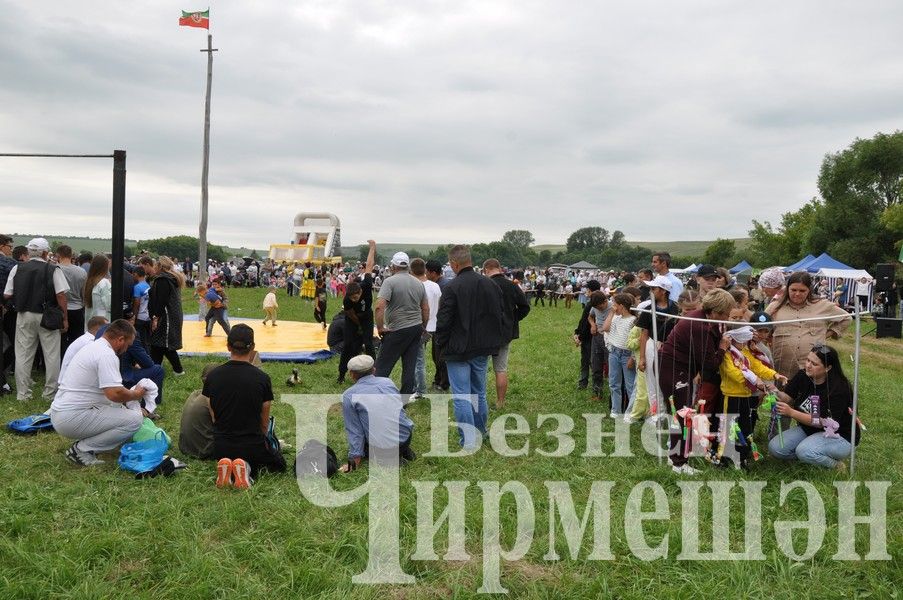 На Дне села в Яшавче батыром стал майор полиции (ФОТОРЕПОРТАЖ)