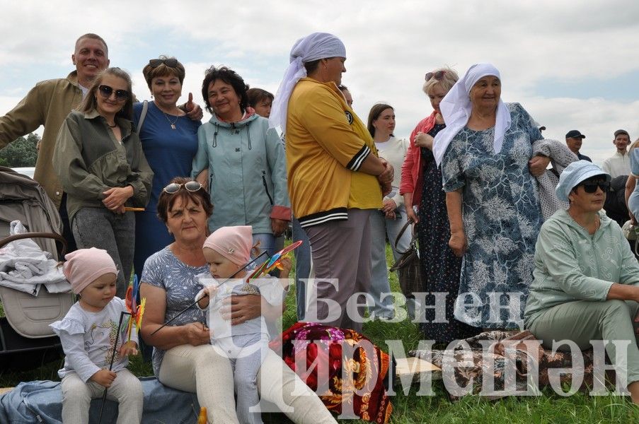 На Дне села в Яшавче батыром стал майор полиции (ФОТОРЕПОРТАЖ)