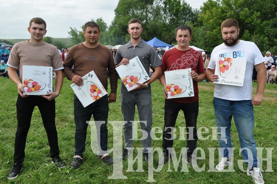 На Дне села в Яшавче батыром стал майор полиции (ФОТОРЕПОРТАЖ)