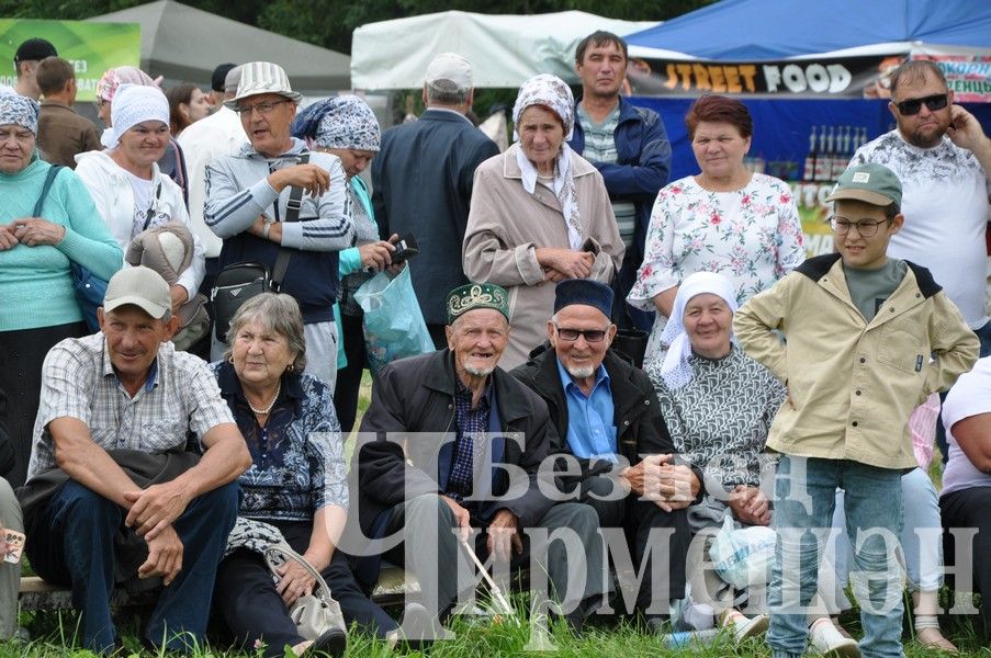 На Дне села в Яшавче батыром стал майор полиции (ФОТОРЕПОРТАЖ)