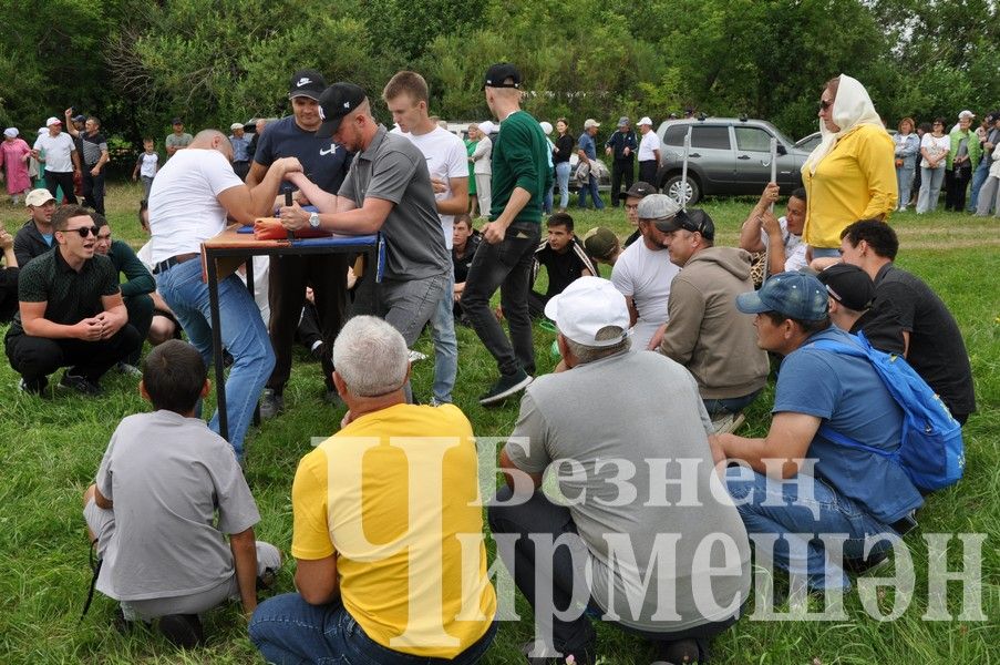 На Дне села в Яшавче батыром стал майор полиции (ФОТОРЕПОРТАЖ)