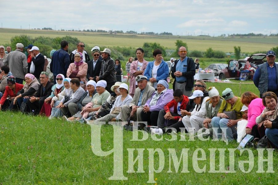 На Дне села в Яшавче батыром стал майор полиции (ФОТОРЕПОРТАЖ)