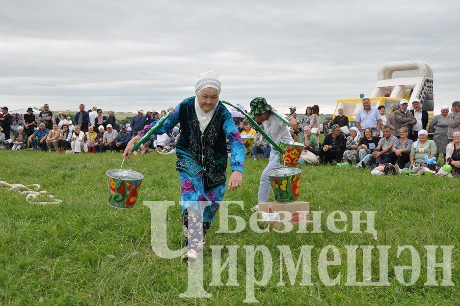 На Дне села в Яшавче батыром стал майор полиции (ФОТОРЕПОРТАЖ)