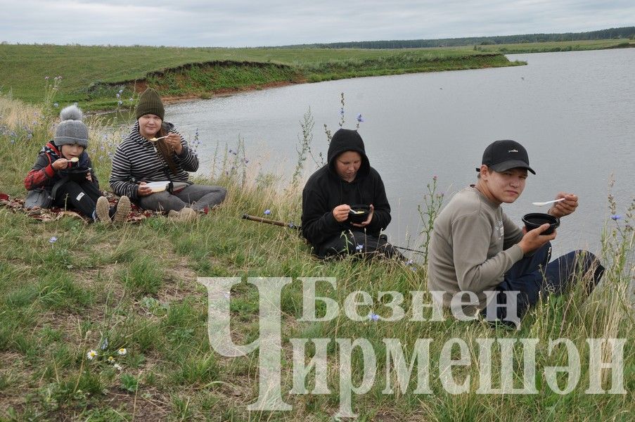 В Черемшанском районе прошли соревнования по спортивной рыбалке "Клевый рыбак" (ФОТОРЕПОРТАЖ)