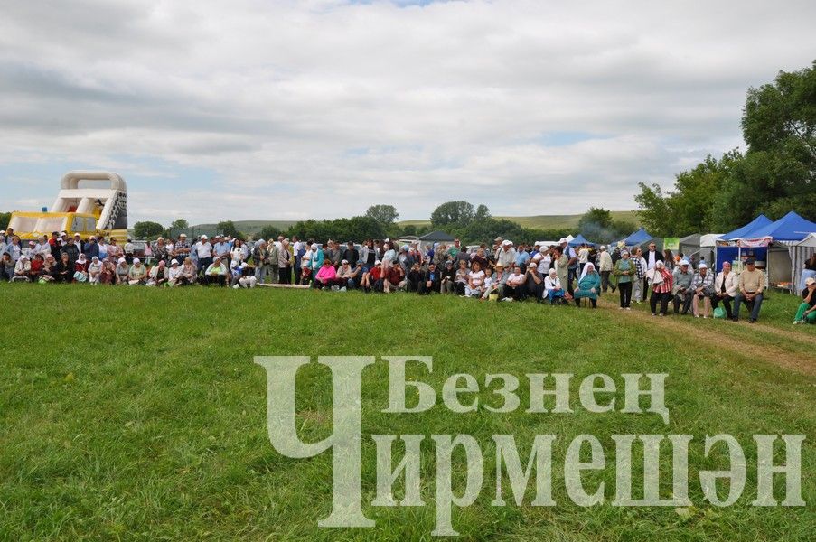 На Дне села в Яшавче батыром стал майор полиции (ФОТОРЕПОРТАЖ)