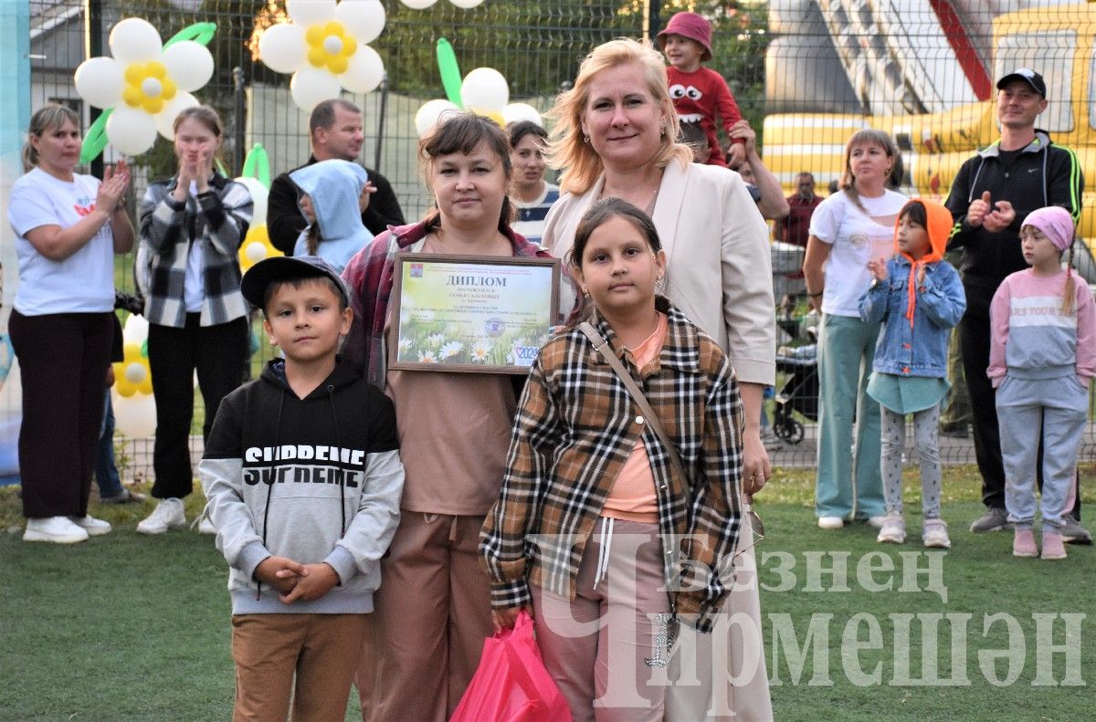 "ГаиләФЕСТ" фестивалендә Чирмешән гаиләләре осталыкларын күрсәтте (ФОТОРЕПОРТАЖ)