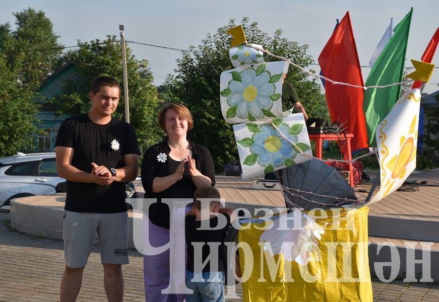 В Черемшане на празднике ко Дню семьи организовали мастер - классы (ФОТОРЕПОРТАЖ)