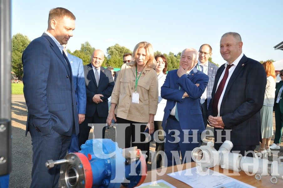 В Черемшане в один день отметили три праздника (ФОТОРЕПОРТАЖ)