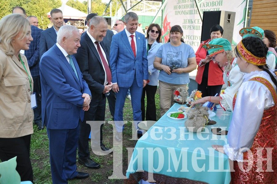 В Черемшане в один день отметили три праздника (ФОТОРЕПОРТАЖ)