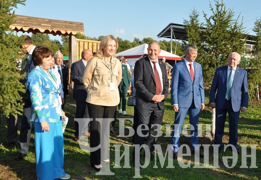 В Черемшане в один день отметили три праздника (ФОТОРЕПОРТАЖ)