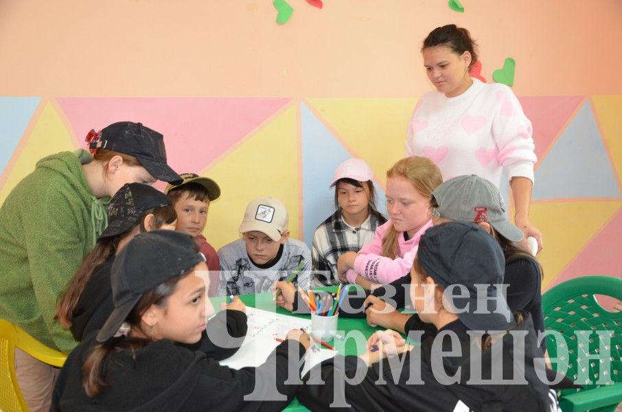 В Черемшанском детском лагере "Солнечный" работает третья смена (ФОТОРЕПОРТАЖ)