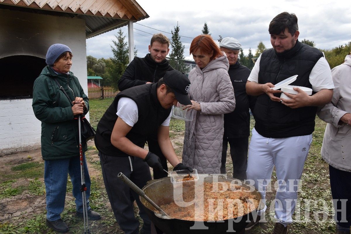 В Черемшане состоялся II районный фестиваль любителей скандинавской ходьбы (ФОТОРЕПОРТАЖ)