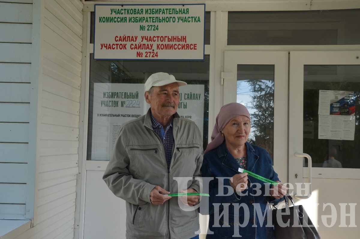 Фоторепортаж с избирательных участков Черемшанского района