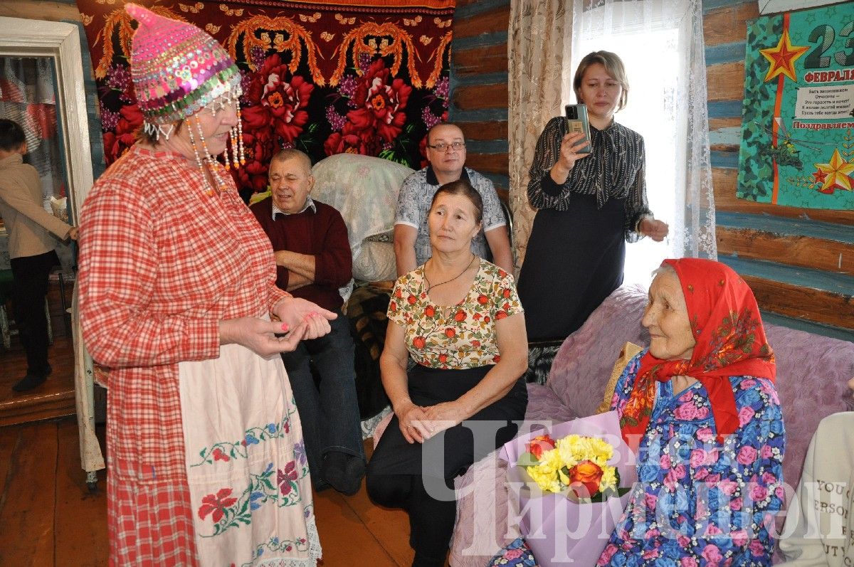 На юбилей Зинаиды Бочковой из Нового Ильмова пришли и артисты (ФОТОРЕПОРТАЖ)