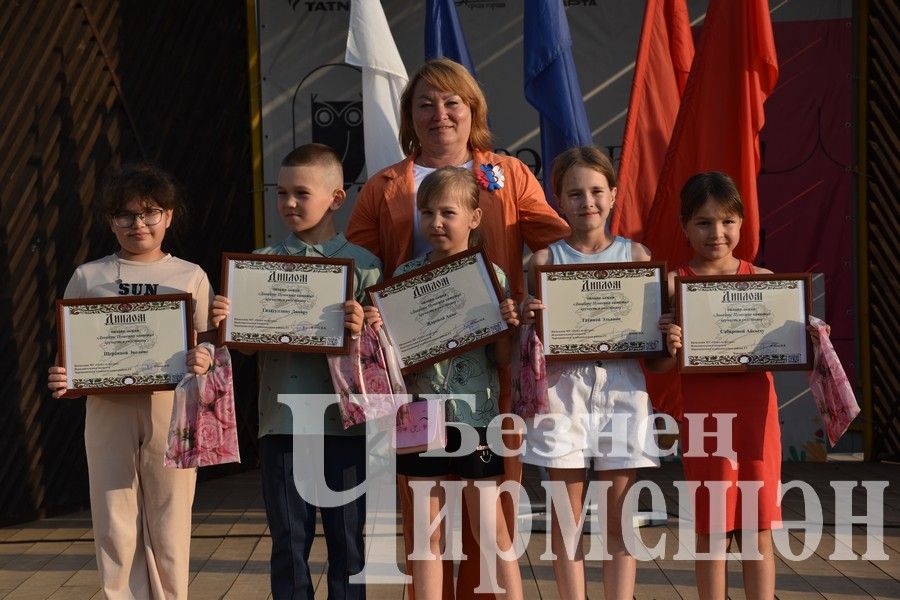 В Черемшане прошли торжественные мероприятия по случаю Дня России (ФОТОРЕПОРТАЖ)