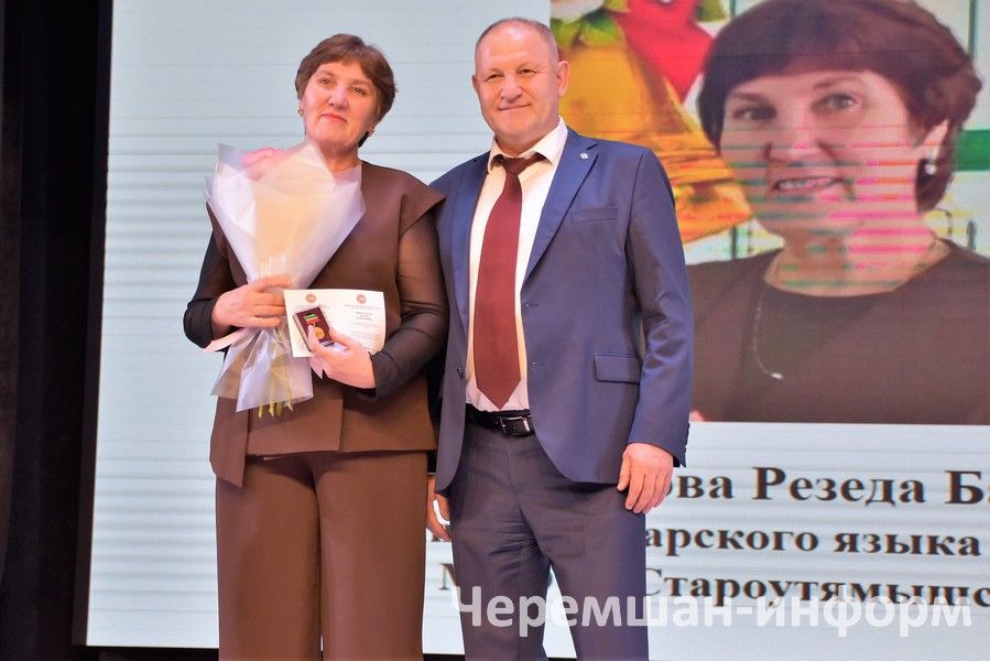 Чирмешәндә Укытучылар көненә багышланган бәйрәм узды (ФОТОРЕПОРТАЖ)