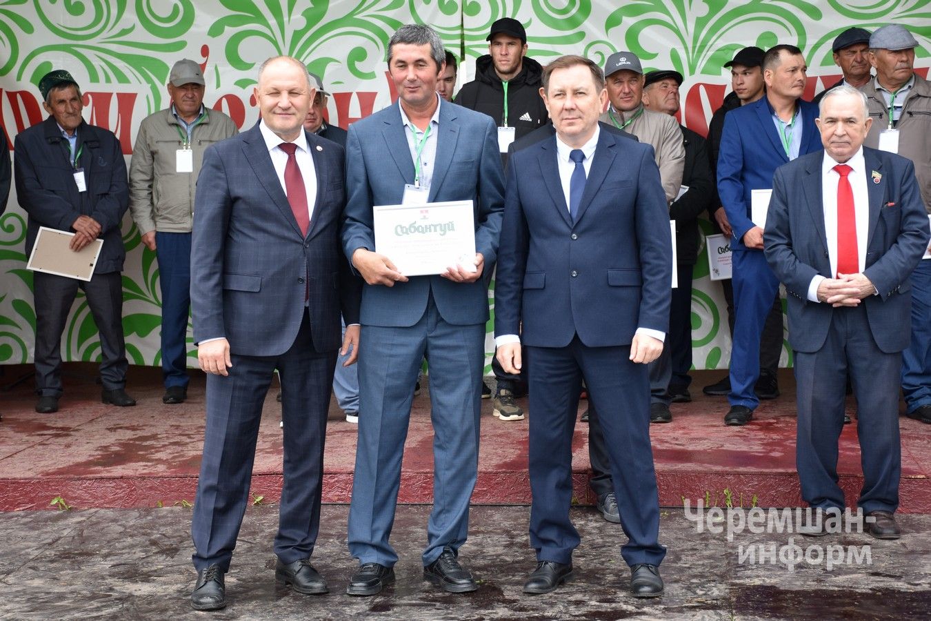 Сабантуй в Черемшане 2026 - награждение передовиков (ФОТОРЕПОРТАЖ)