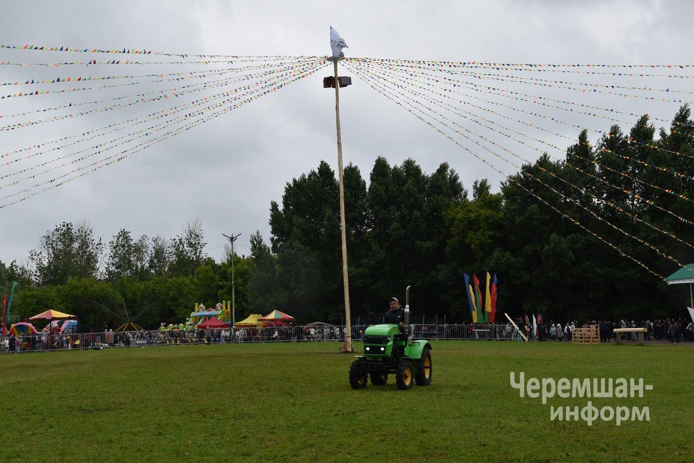 Сабантуй в Черемшане 2026 - награждение передовиков (ФОТОРЕПОРТАЖ)