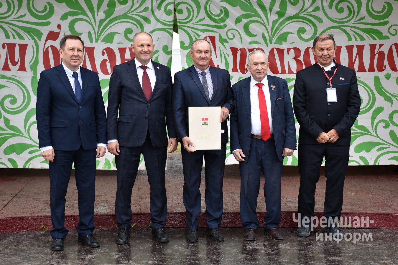 Сабантуй в Черемшане 2026 - награждение передовиков (ФОТОРЕПОРТАЖ)