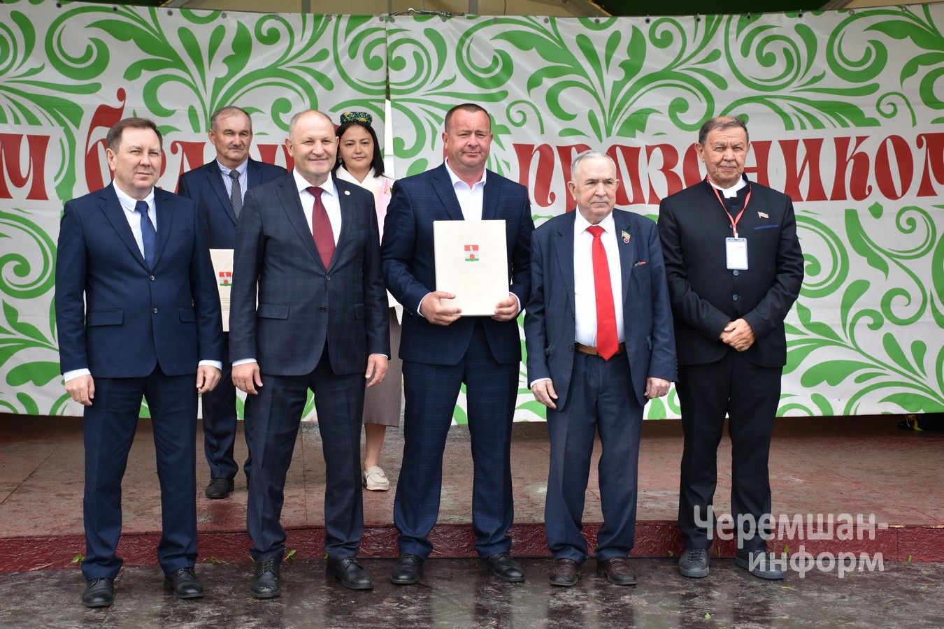 Сабантуй в Черемшане 2026 - награждение передовиков (ФОТОРЕПОРТАЖ)