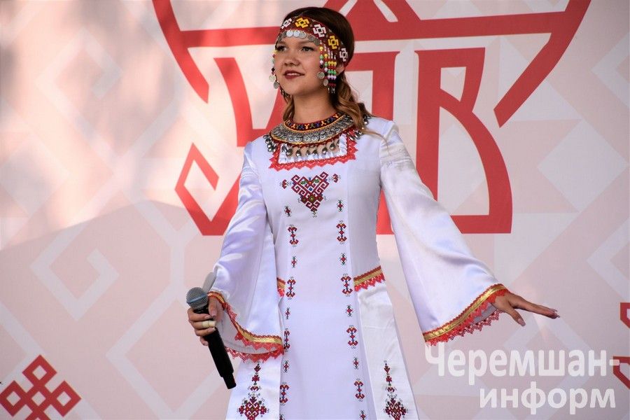 Чирмешән районындагы «Уяв» төсләре: озакка истә калачак бәйрәмнең фототарихы (ФОТОРЕПОРТАЖ)