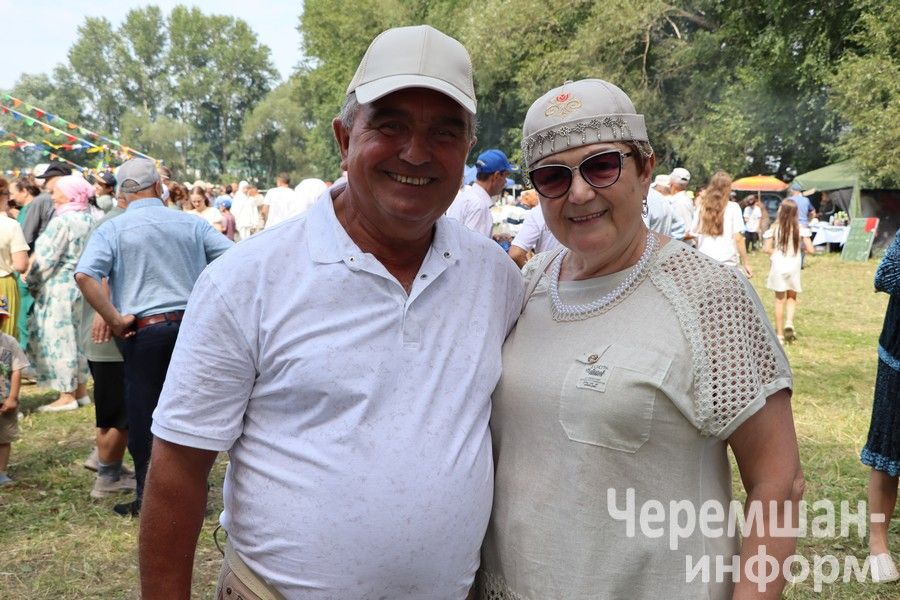 В Беркет-Ключе на Дне села встретились родные и одноклассники (ФОТОРЕПОРТАЖ)