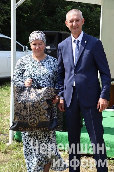 В Беркет-Ключе на Дне села встретились родные и одноклассники (ФОТОРЕПОРТАЖ)