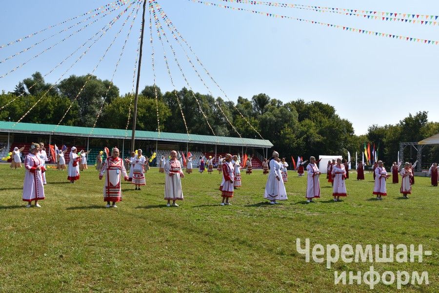 Чирмешәндә дүртенче тапкыр "Суган даласы" төбәкара фестивале үтте