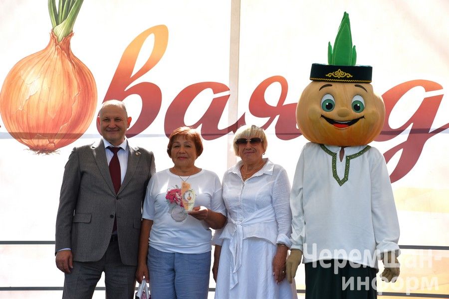 Чирмешәндә дүртенче тапкыр "Суган даласы" төбәкара фестивале үтте