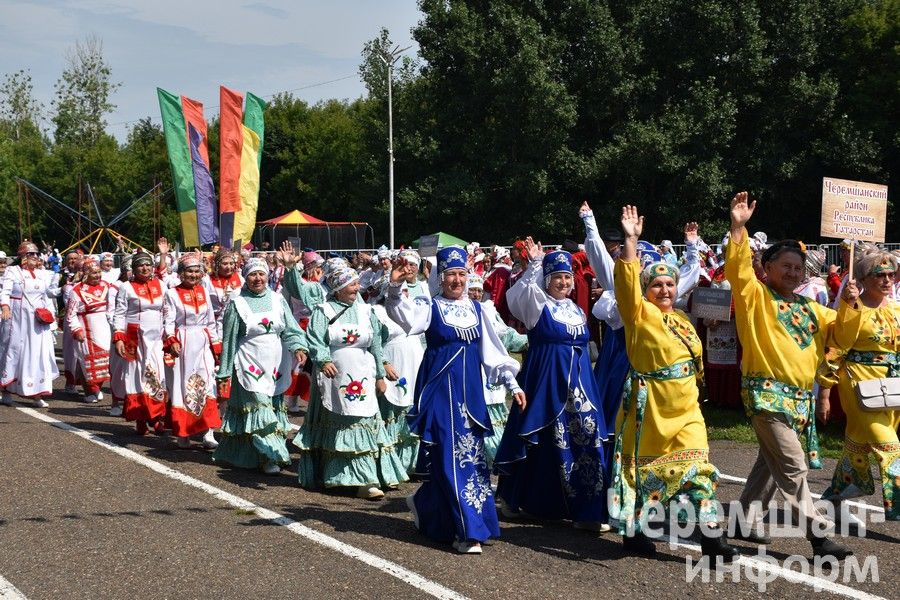 Чирмешәндә дүртенче тапкыр "Суган даласы" төбәкара фестивале үтте