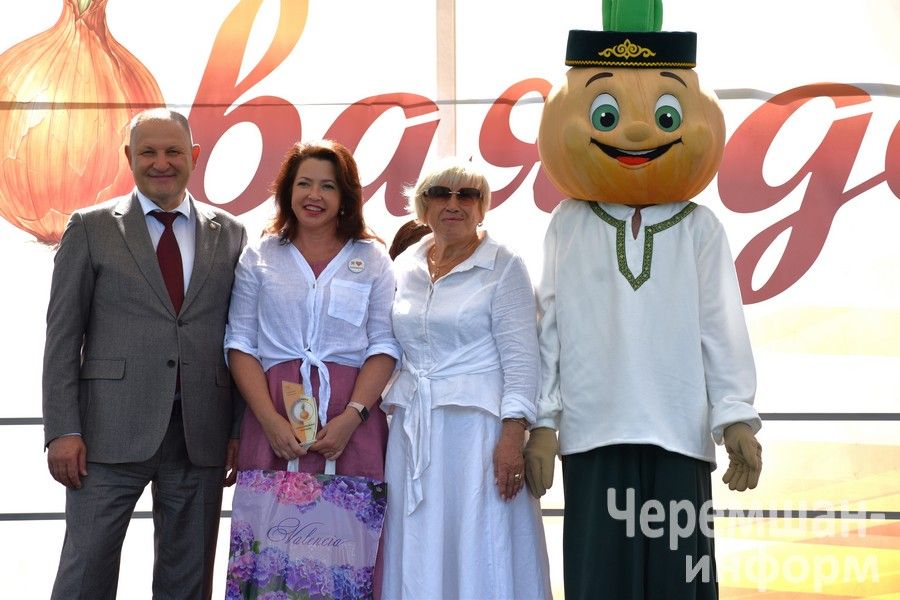 Чирмешәндә дүртенче тапкыр "Суган даласы" төбәкара фестивале үтте