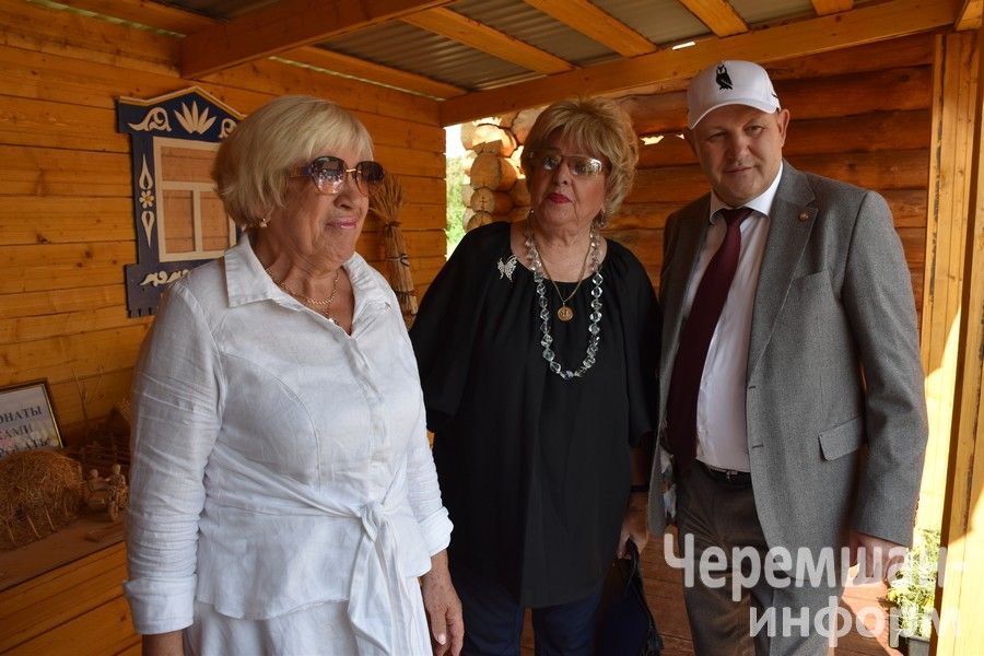 Чирмешәндә дүртенче тапкыр "Суган даласы" төбәкара фестивале үтте